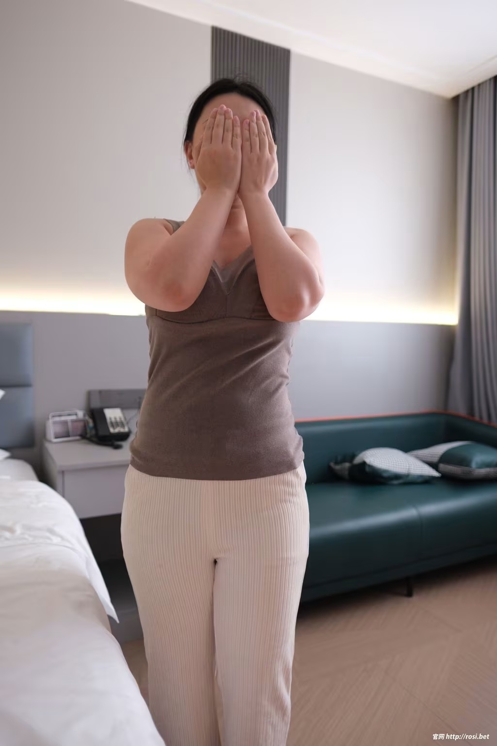 [ROSI寫真] No.5121 – 5125 (449 photos) - ( Page 1 / 23 )(81)