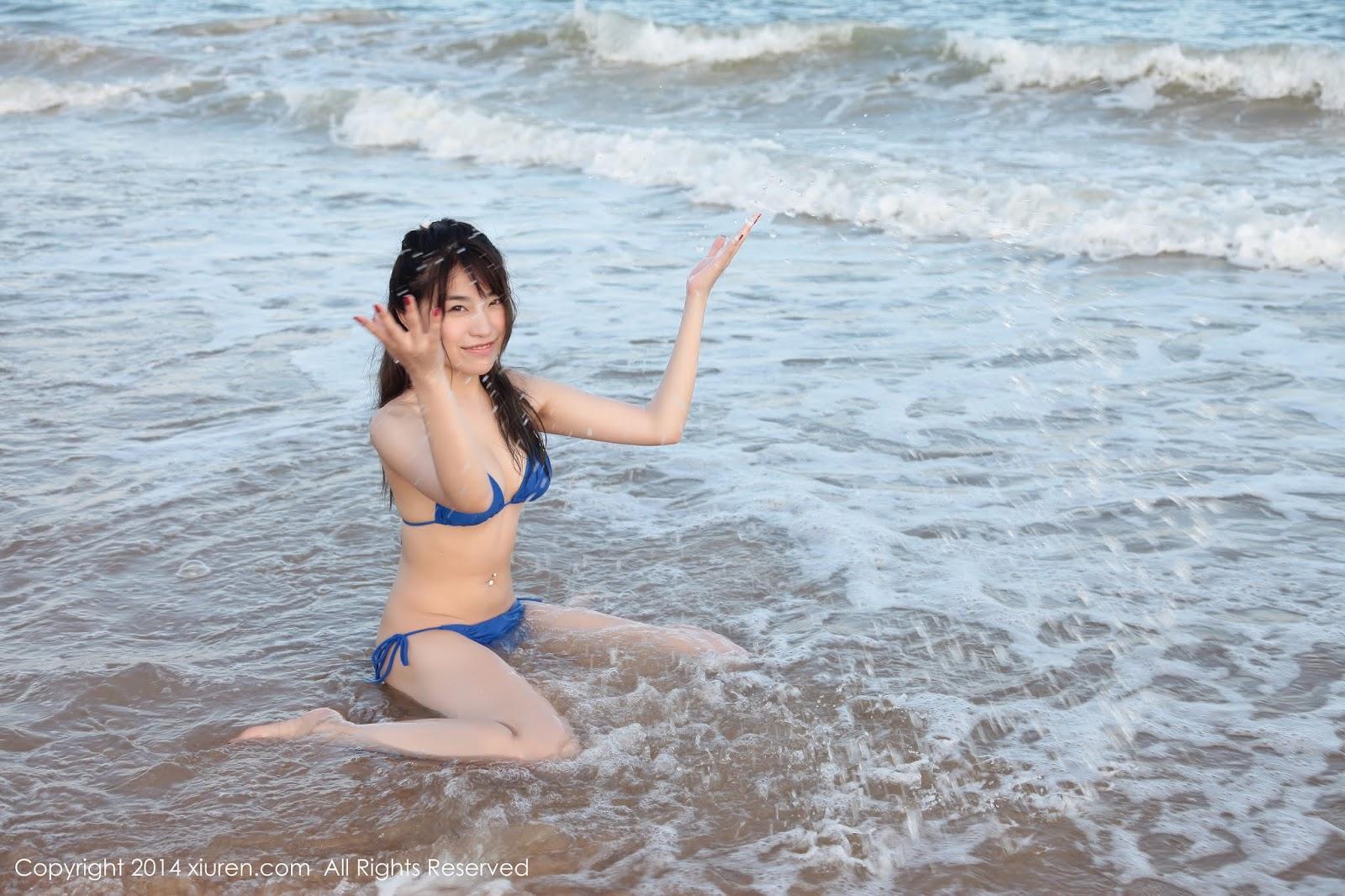 长发性感女神 许诺 高颜值脸蛋纤细好身材(27)