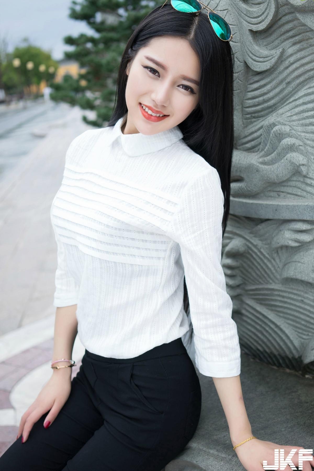 靓丽美女徐妍馨(8)