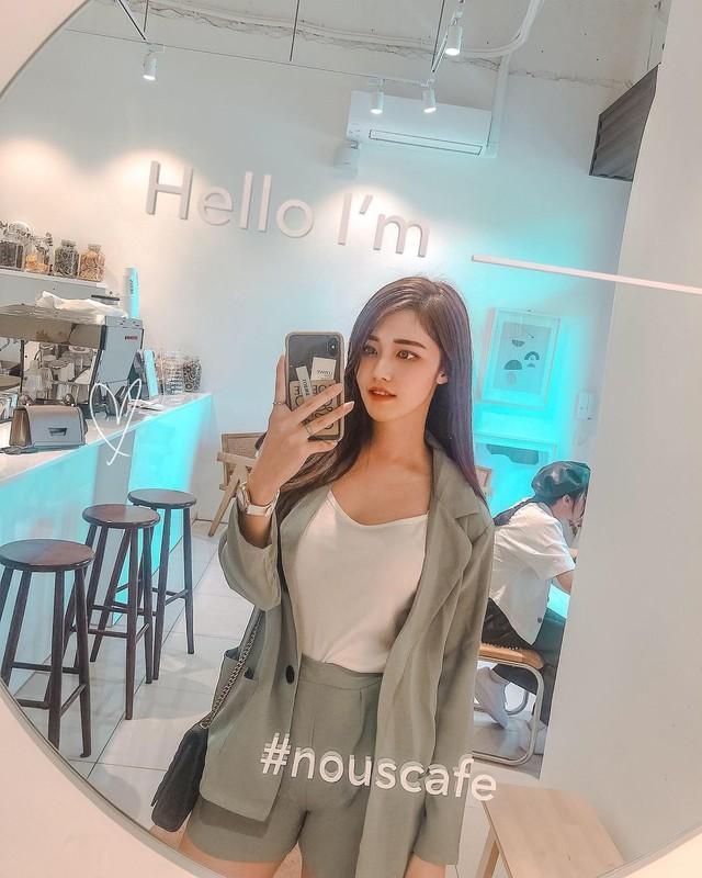 国泰人寿气质正妹业务Mia美美试穿内衣身材超好性感指数破表(26)