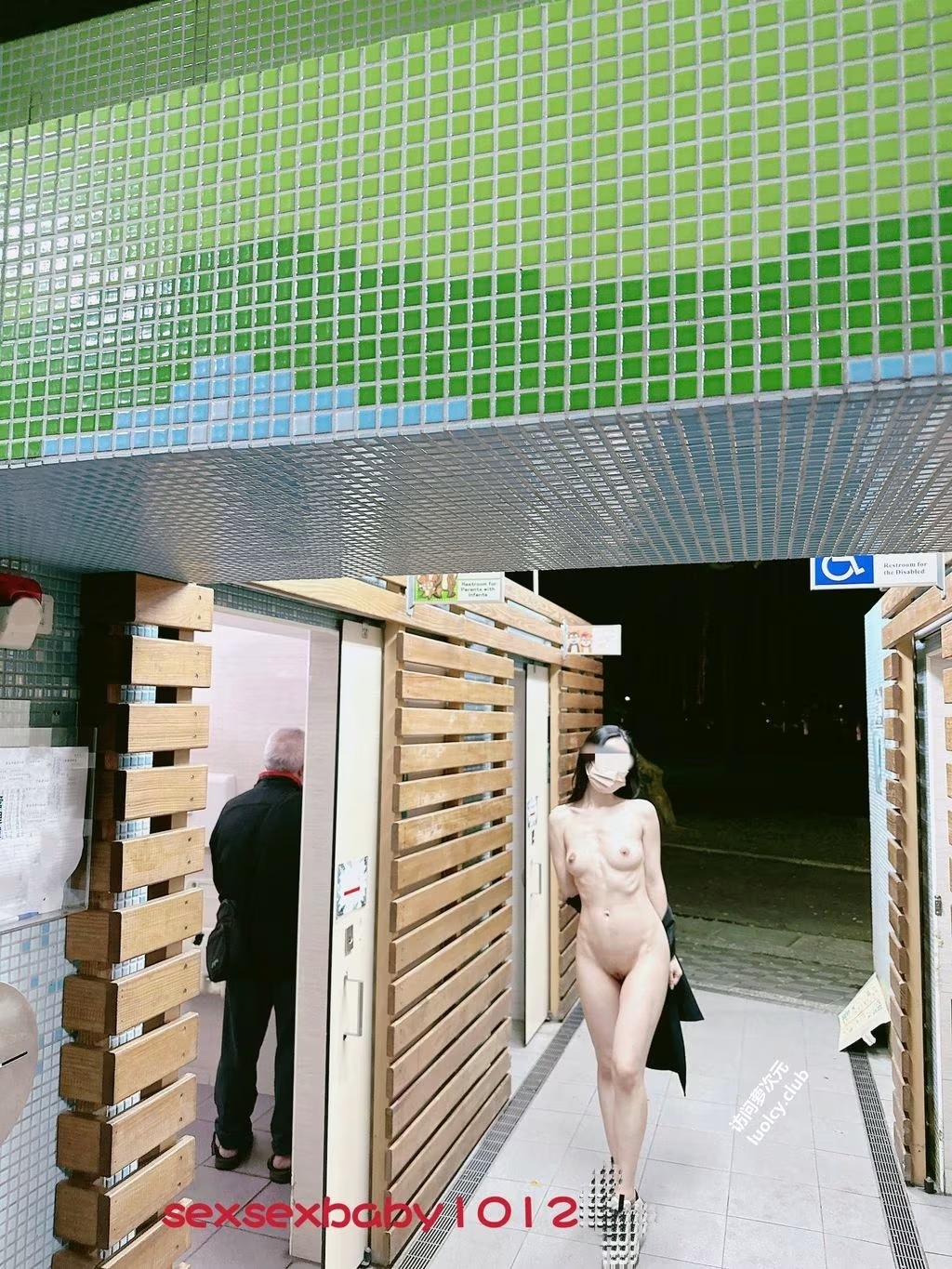 薇安安：極品福利姬人前露出福利訂閱(8)
