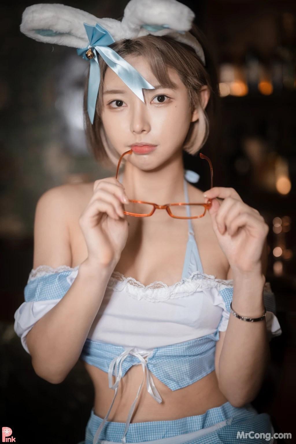 [PINK] U.Hwa (은유화): Secret Present No.02 (144 photos)(130)