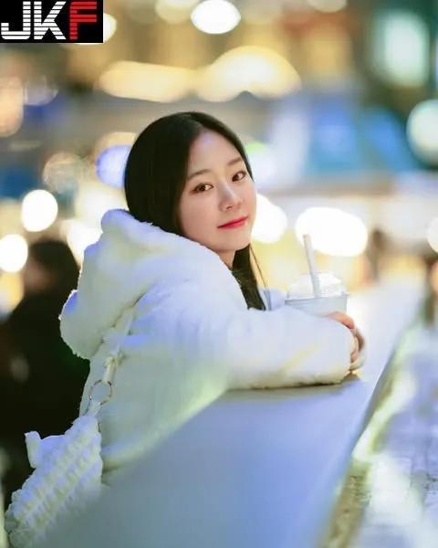 박세인(Park Se-in)★大田正冠章红色火花啦啦队长(12)