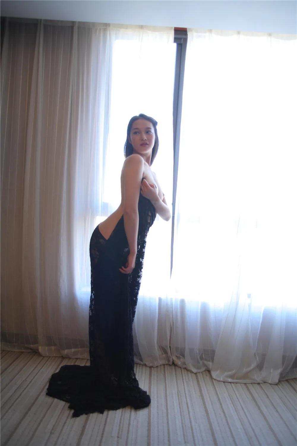 极品国模馨静私拍套图333P(66)