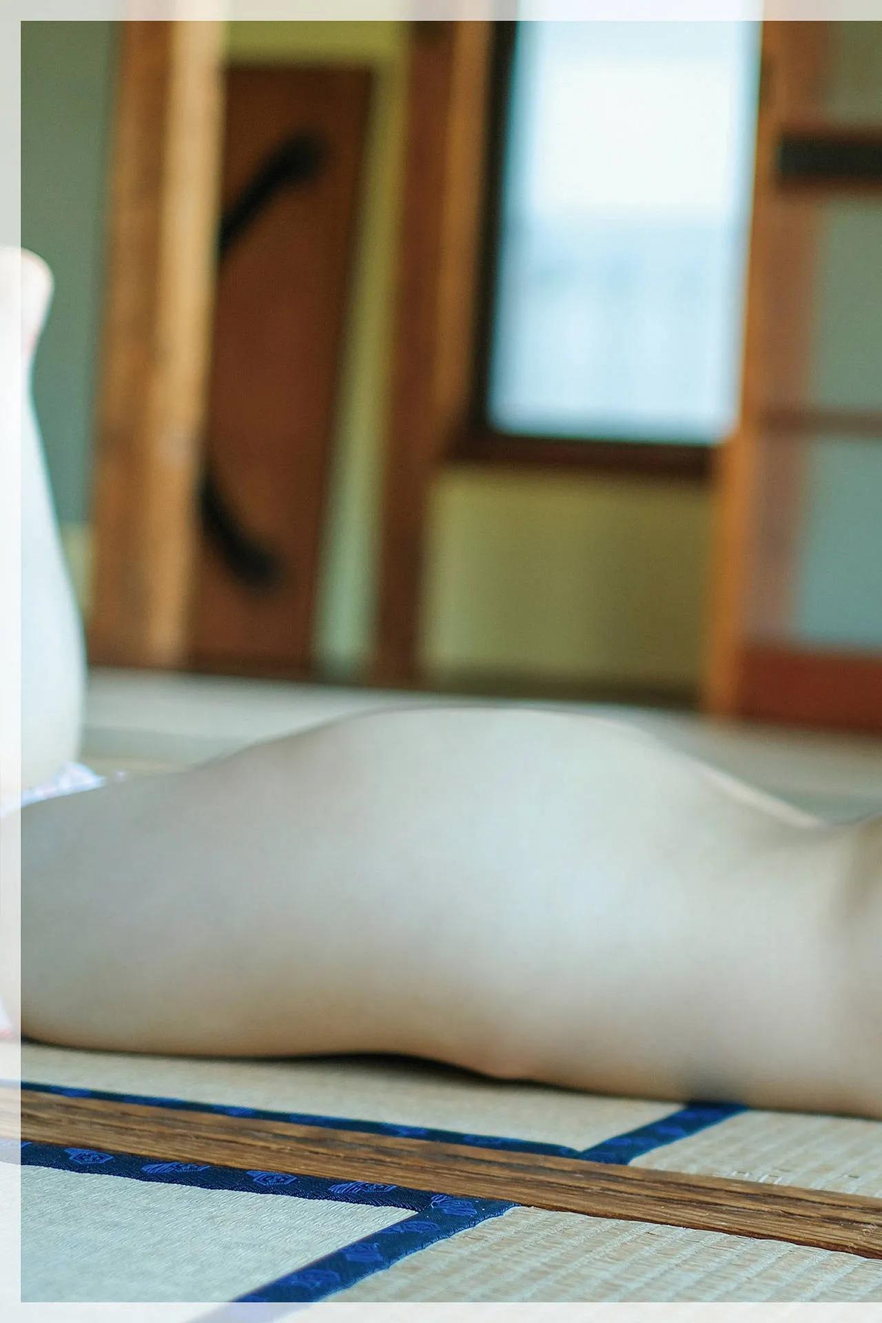 幼な少女 天然美月【ヌード写真集】(94)