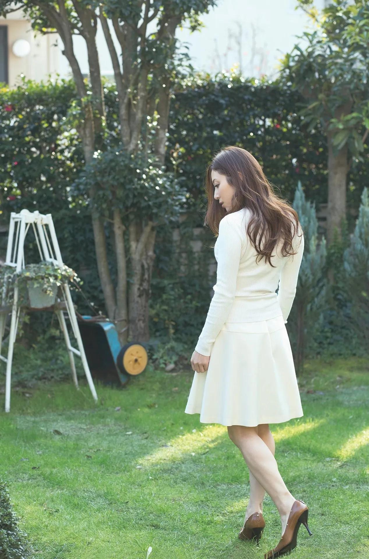 白木优子　柔肌の美熟女さん 周刊ポストデジタル写真集(48)