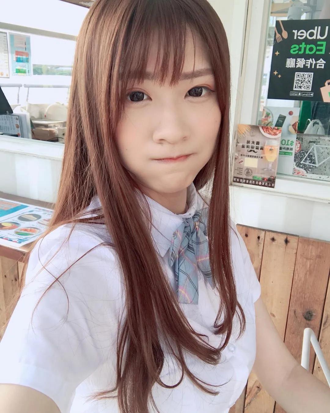 网红正妹外型甜美 有著32G好身材(4)