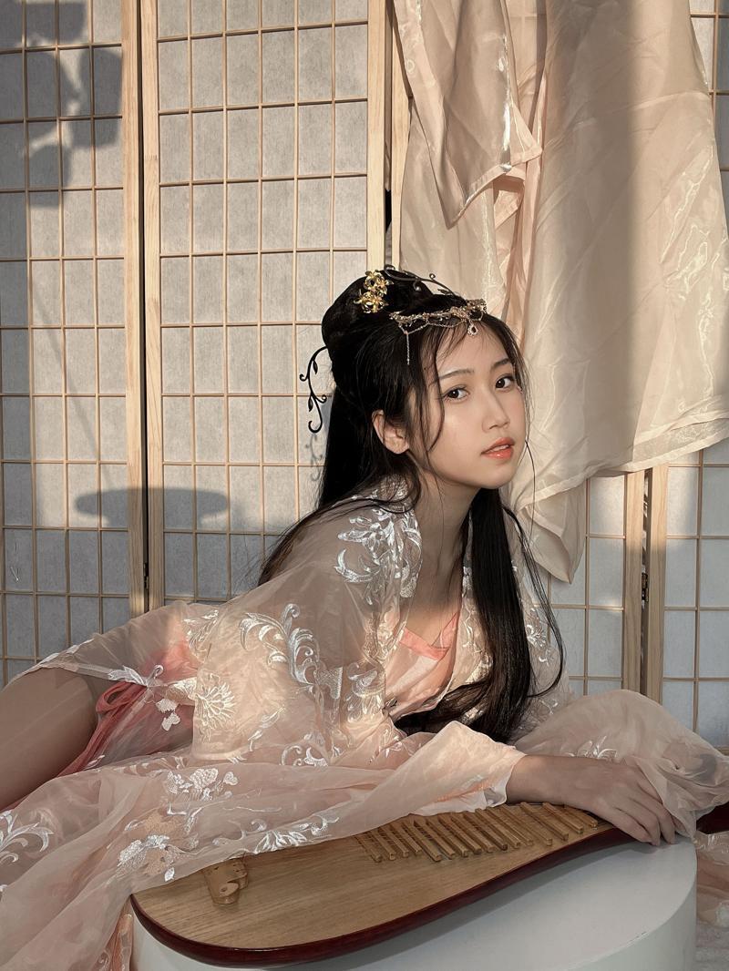 [Cosplay] 不呆猫 宫廷仕女(16)