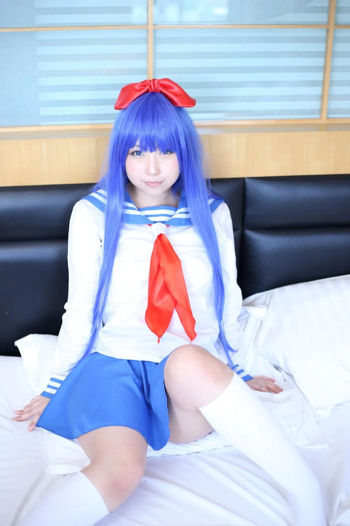 (Cosplay) とあるヲタクの活动记录Xカップ巨乳美少女エロに贪欲な彼女(1)