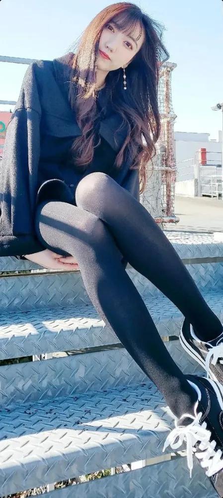 来自北国的黑丝正妹(8)