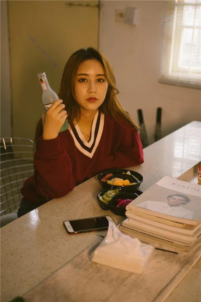 尤果网女神『乔依琳』精致脸蛋高清写真(18)