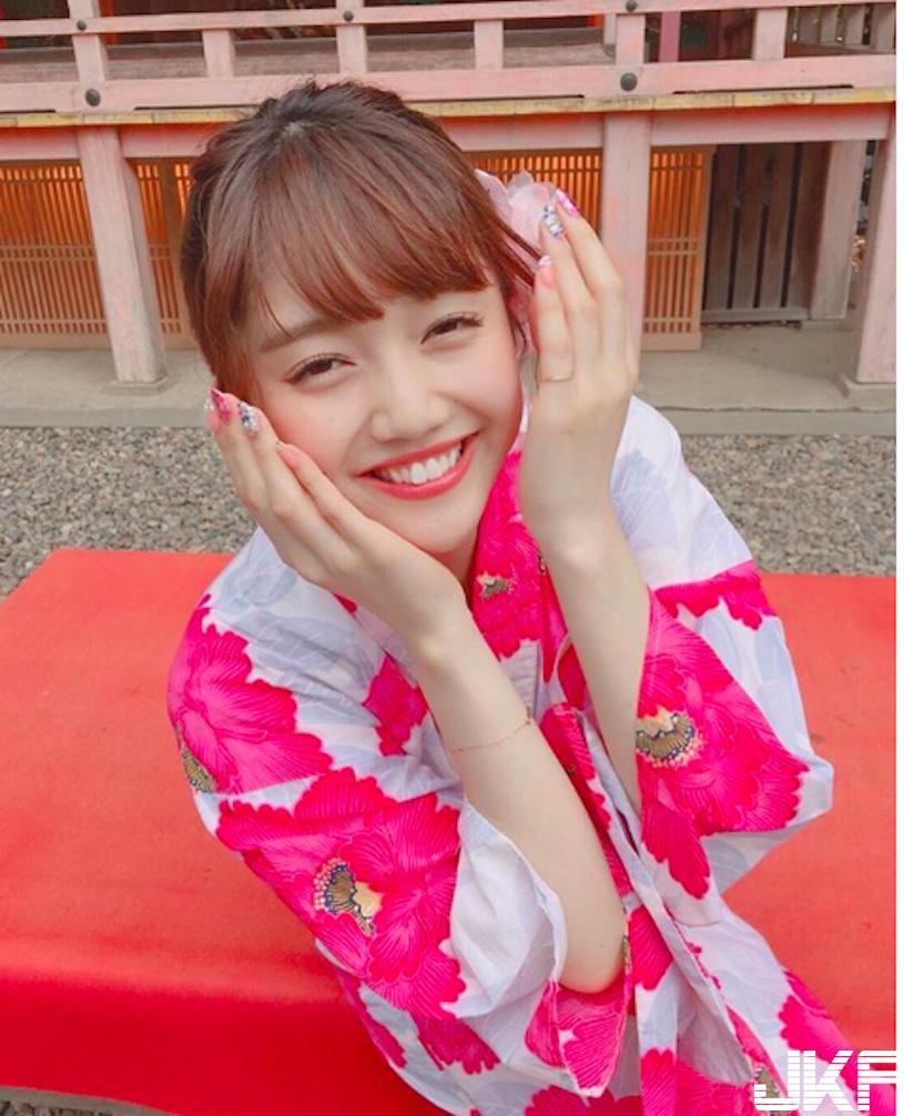 度假了～海边捕获「浑圆美乳正妹」，白嫩两团太诱人了！-小湿妹图(9)