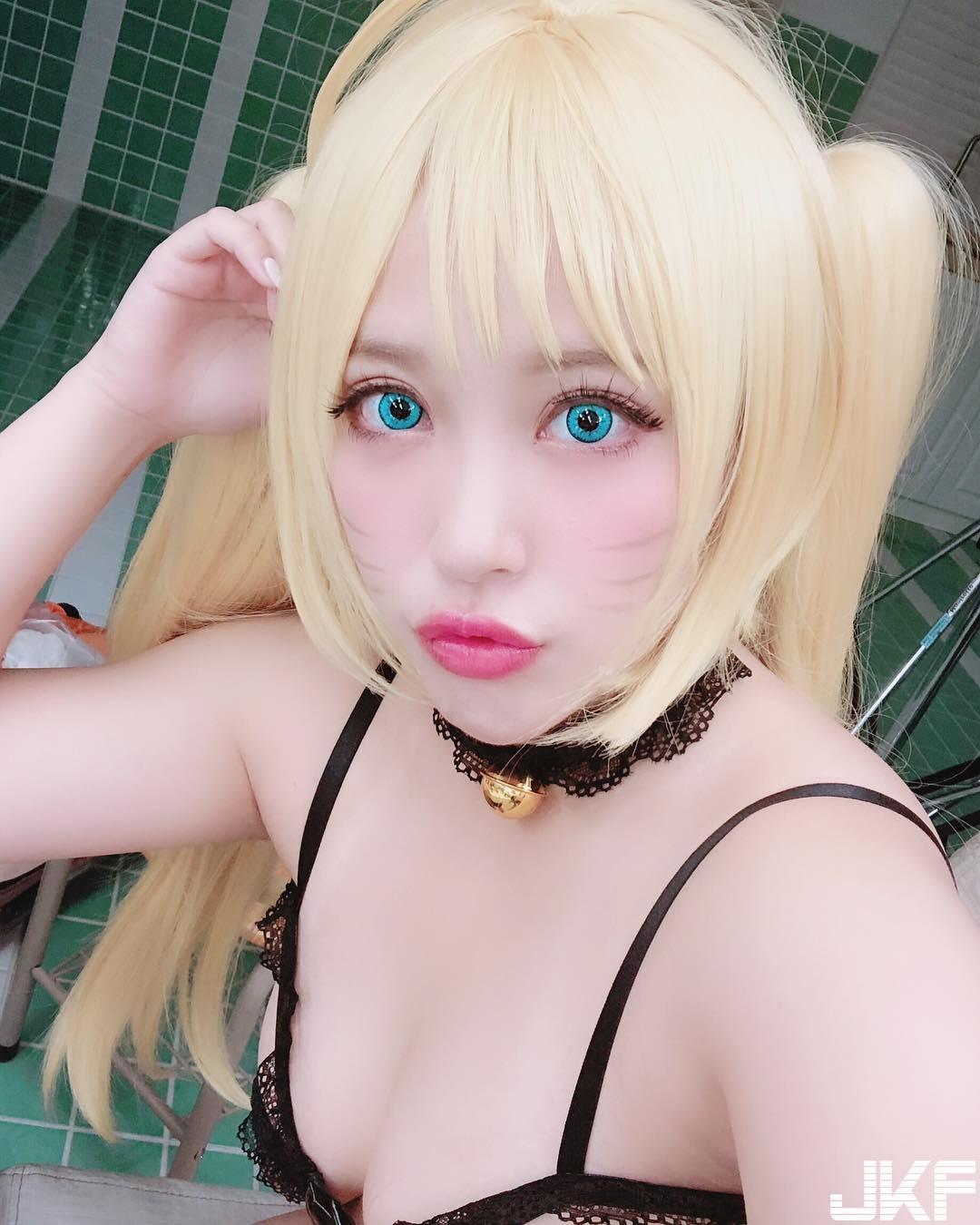 性感魔鬼级Coser！「何苔苔Nori」超有料不小心满出来，男人们心头痒到受不了！(10)