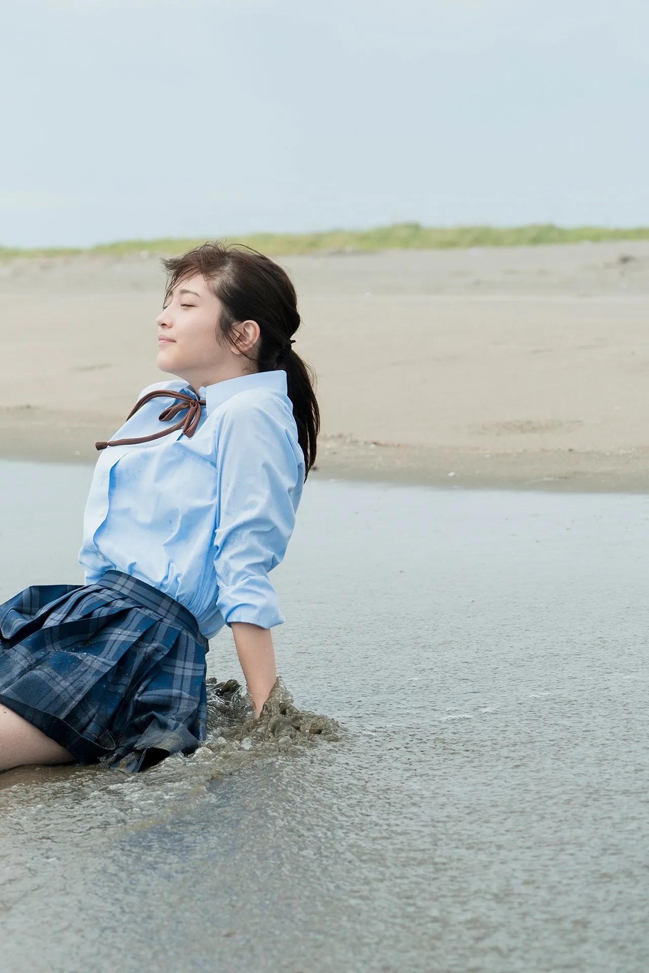 [黒嵜菜々子] 颜质超仙 份量饱满大小刚刚好(43)