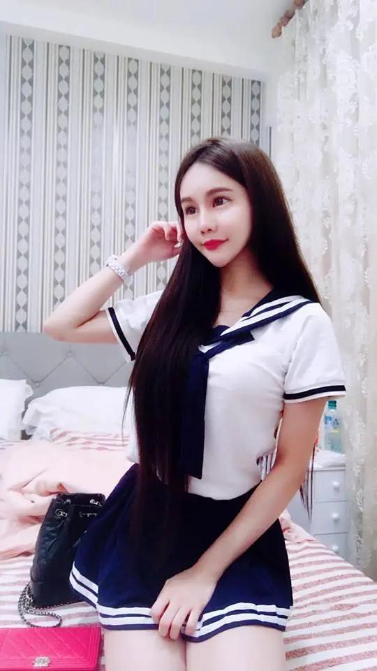 正妹带丰满长辈吃晚餐！隔壁桌「奶味飘香」，客人忍不住盯著看！(14)