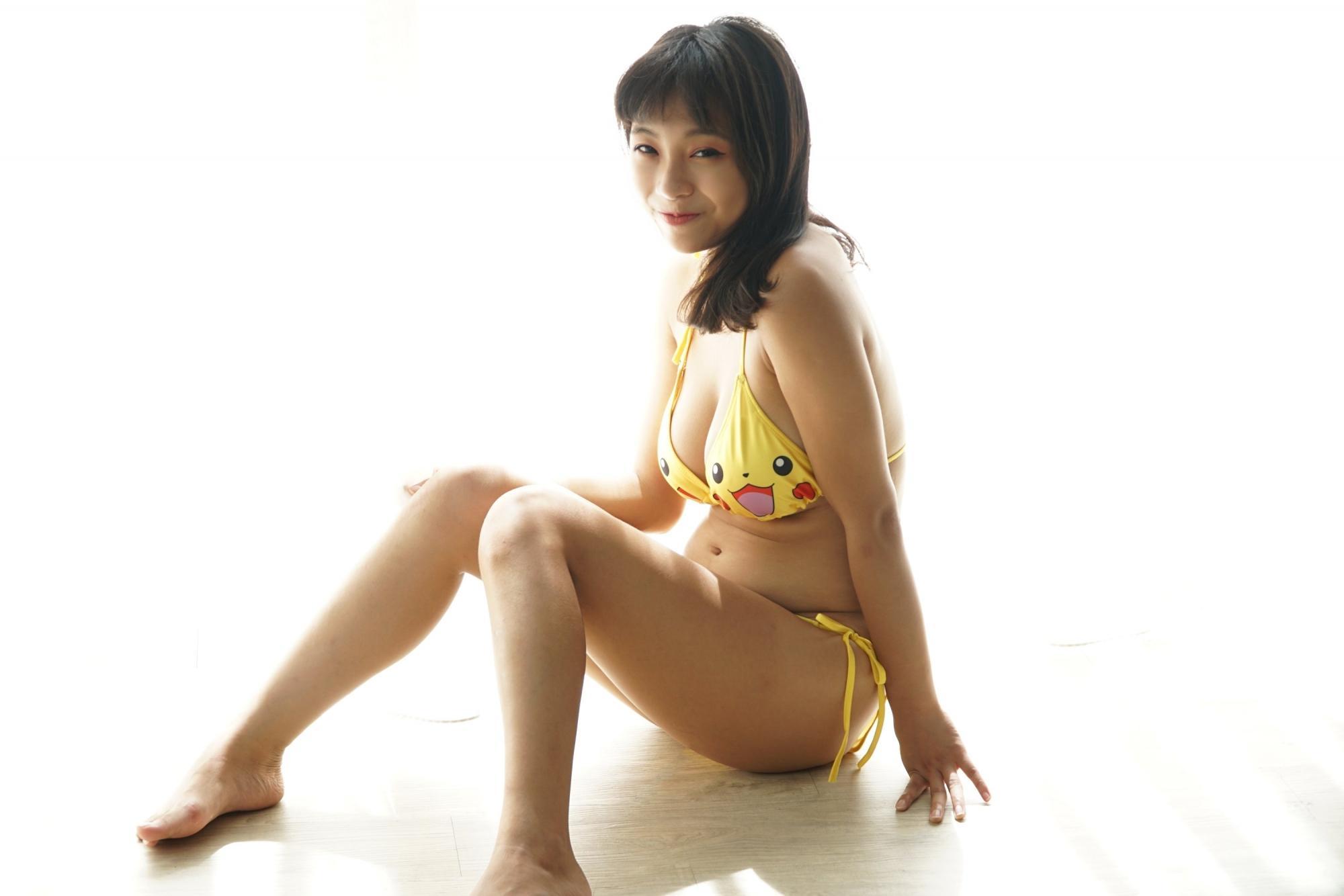 美模 小姨 PikaPika(126)