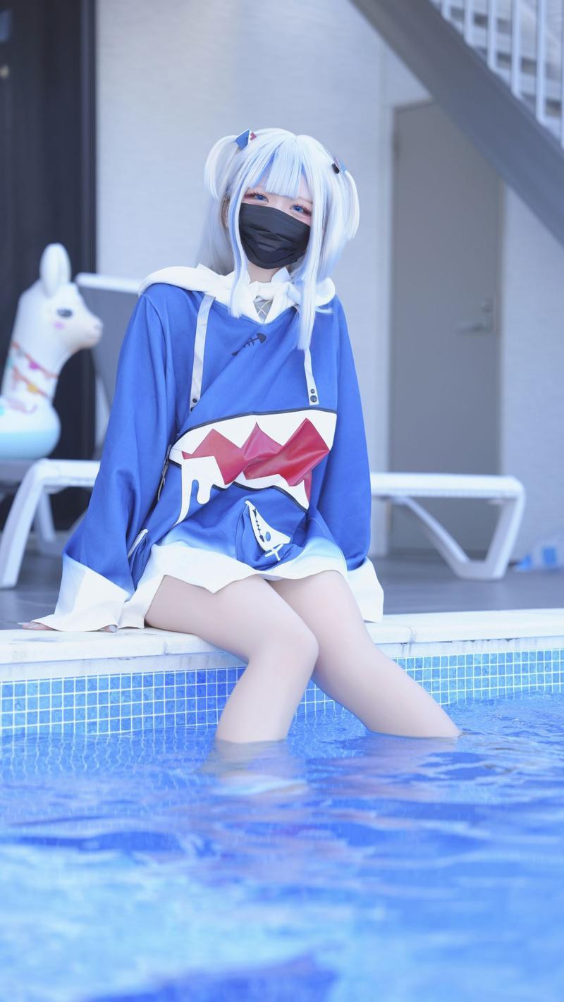 [Cosplay] Hamusuke ハムスケ – ぐらぐらキュート♡ ちびサメの水游び!(15)