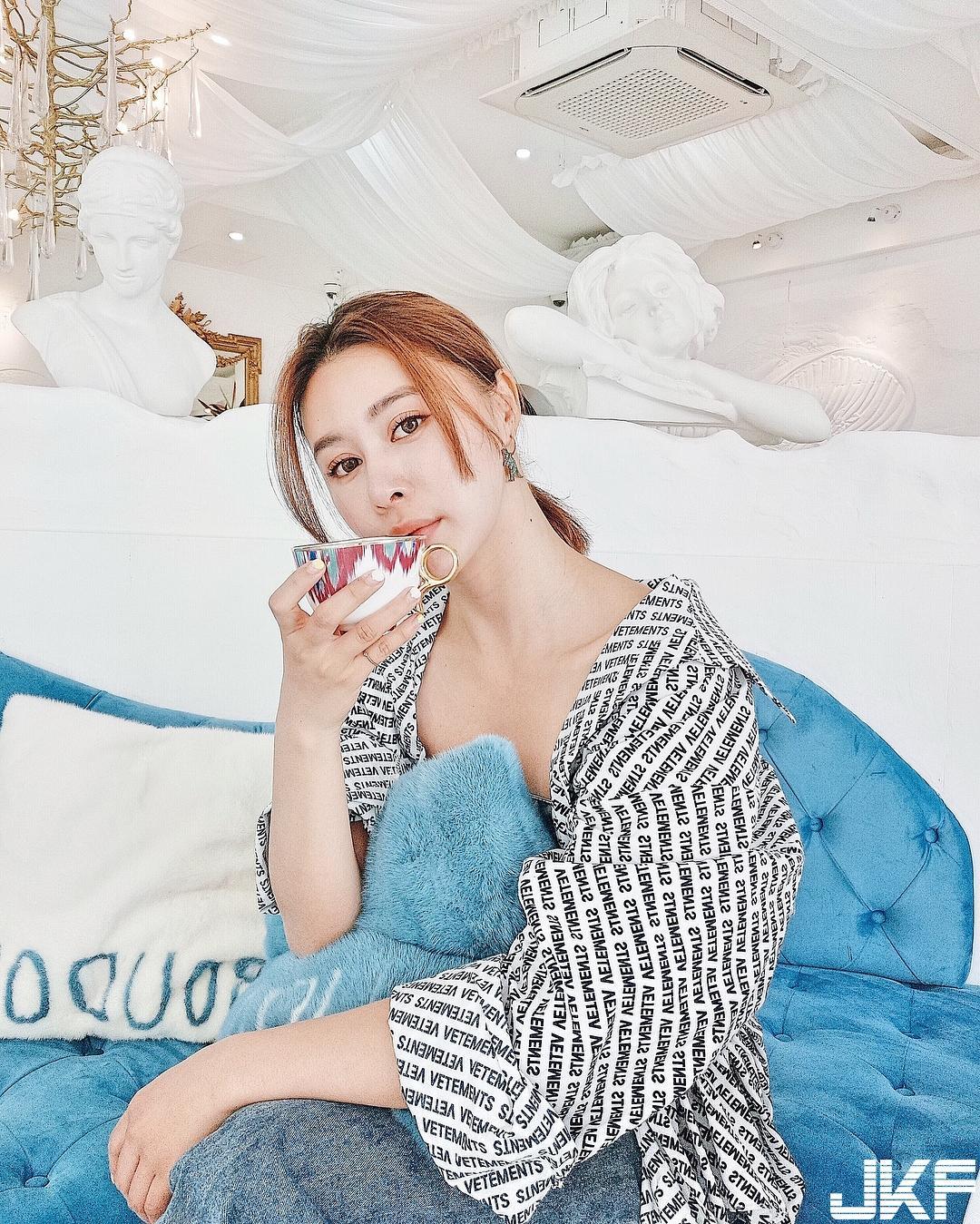 街头风破裤竟然破出「整片大腿」？性感网美「张滢」欧美穿搭引起粉丝热议～-小湿妹图(9)