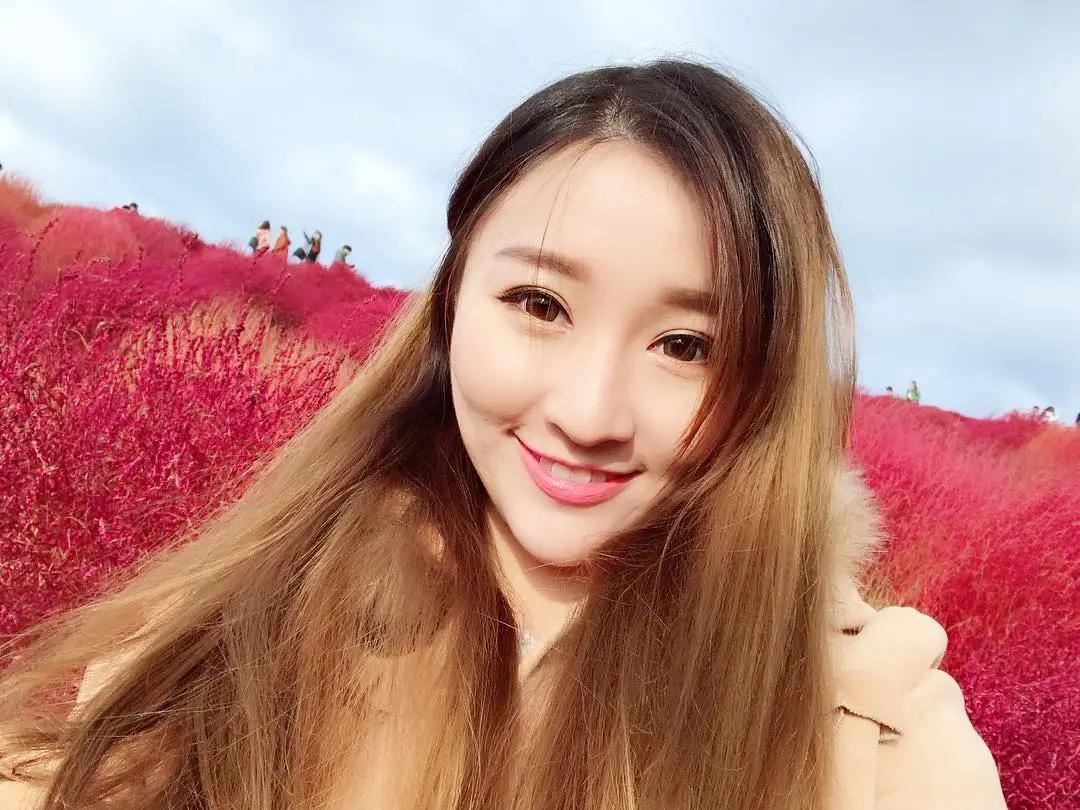 TATA•芮淇 雪白双波比基尼照让人看得心花怒放(6)