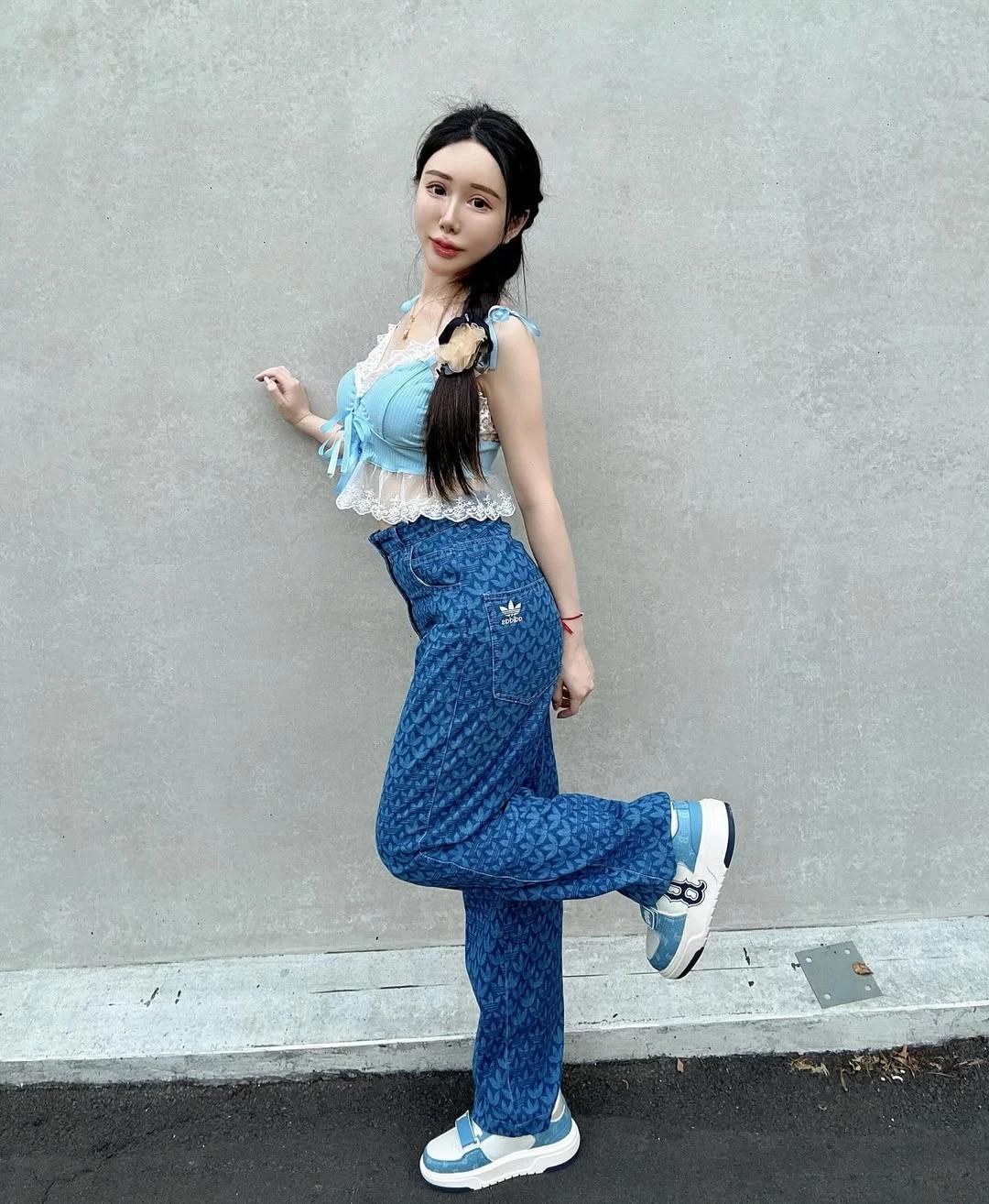 絕美女孩 身材絕頂一流「咪棋_Miki」 (21P)(12)