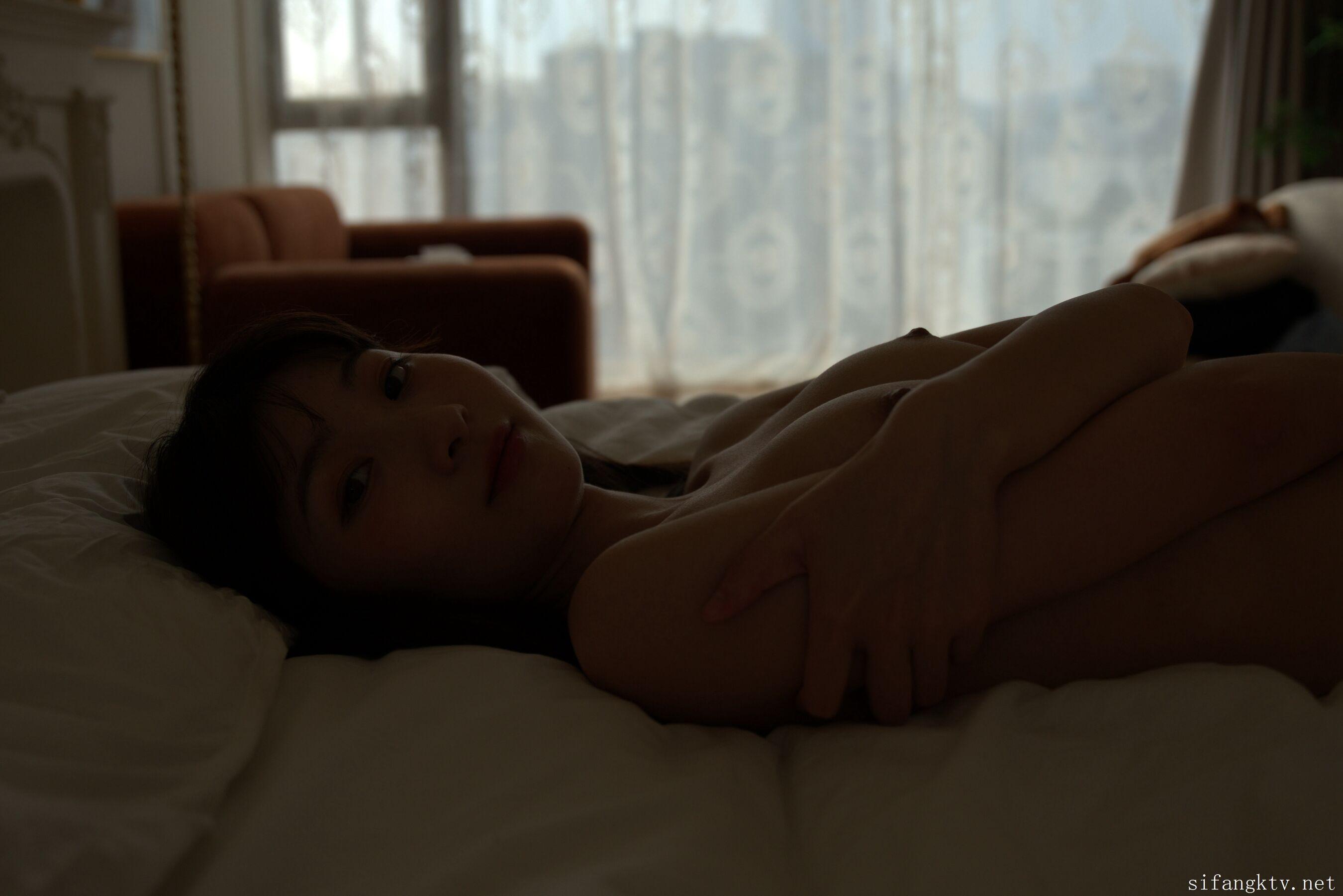 国模套图 国模夏树大尺度人体私拍套图(193)