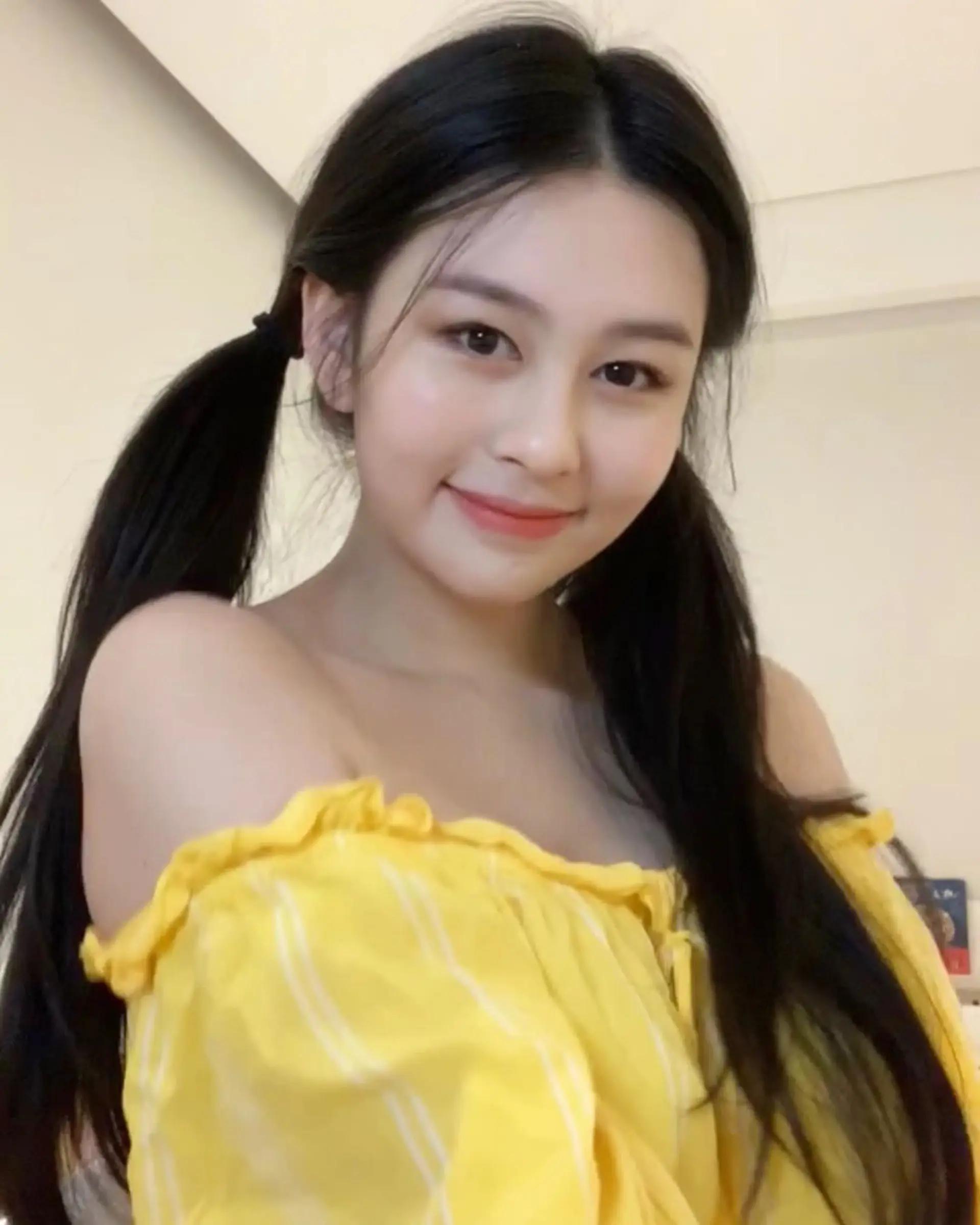 正值花漾年华！盘点 6 位高颜值又有才的香港、台湾「星二代」正妹(5)