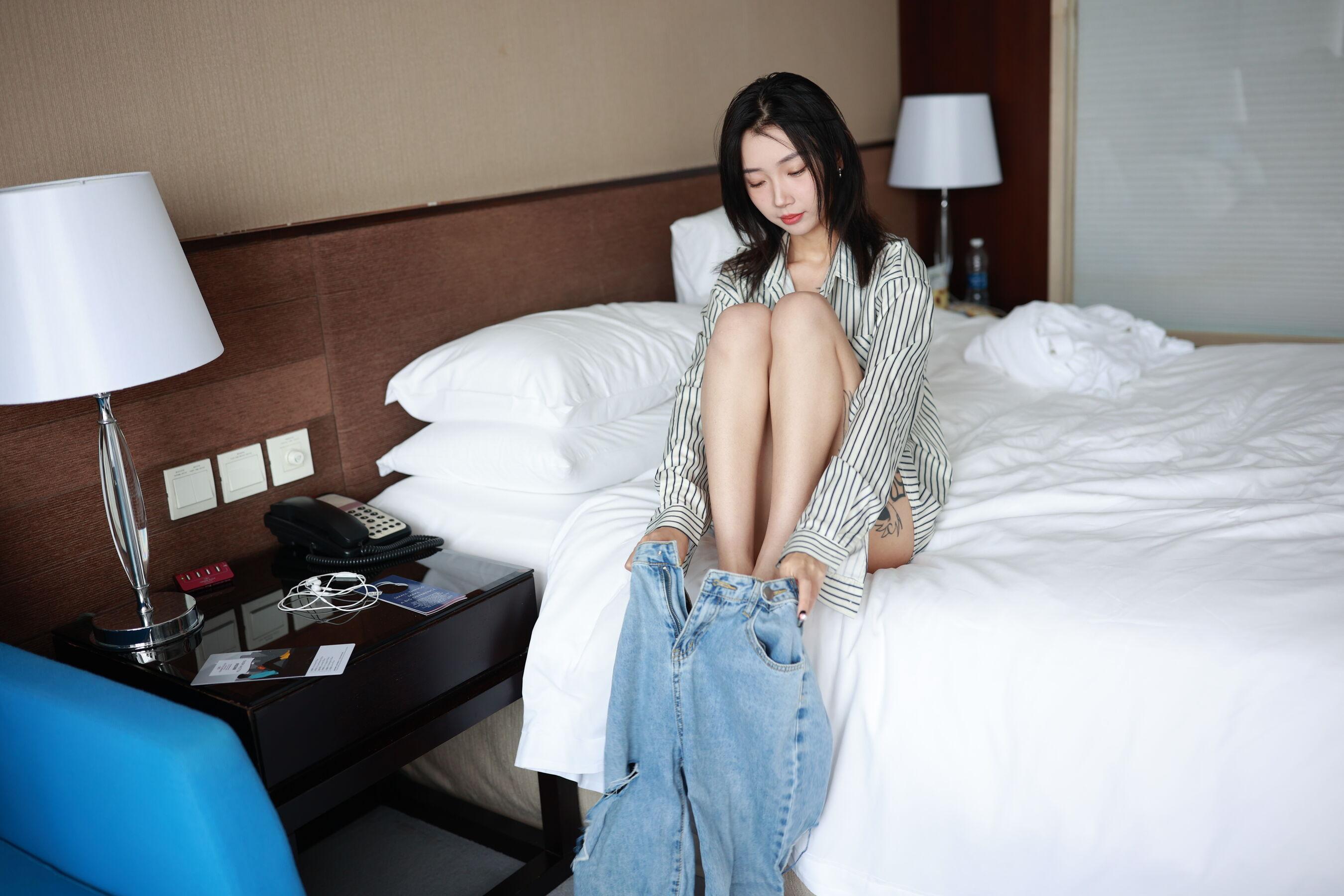 国模套图 国模念念人体私拍套图(403)