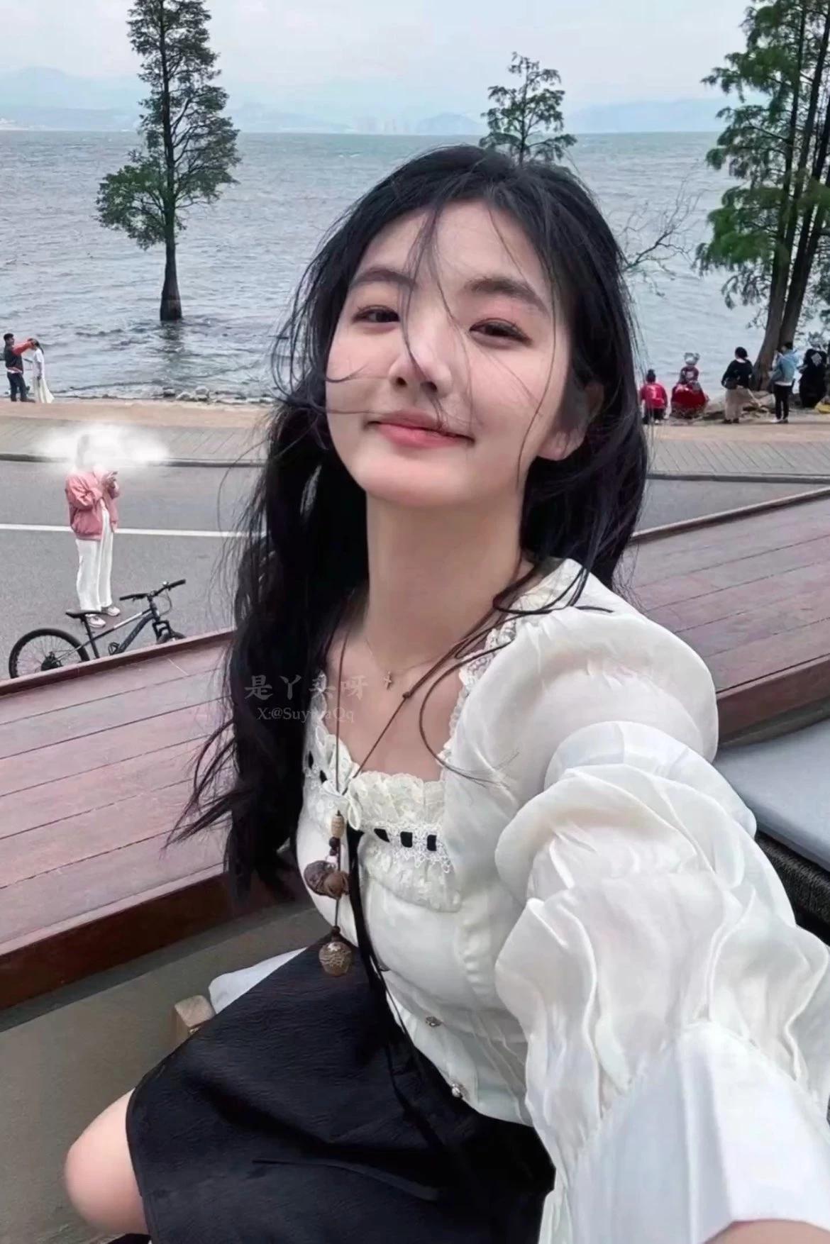 [推特美女]@SuytyaQq(17)