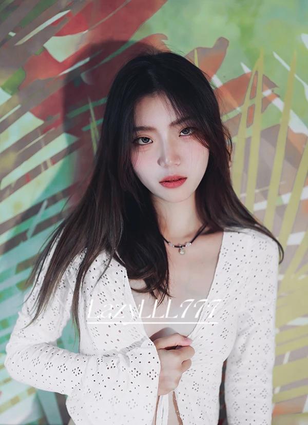 摄影师@LazyLLL777出品镜头下的美女尺度合集4(17)