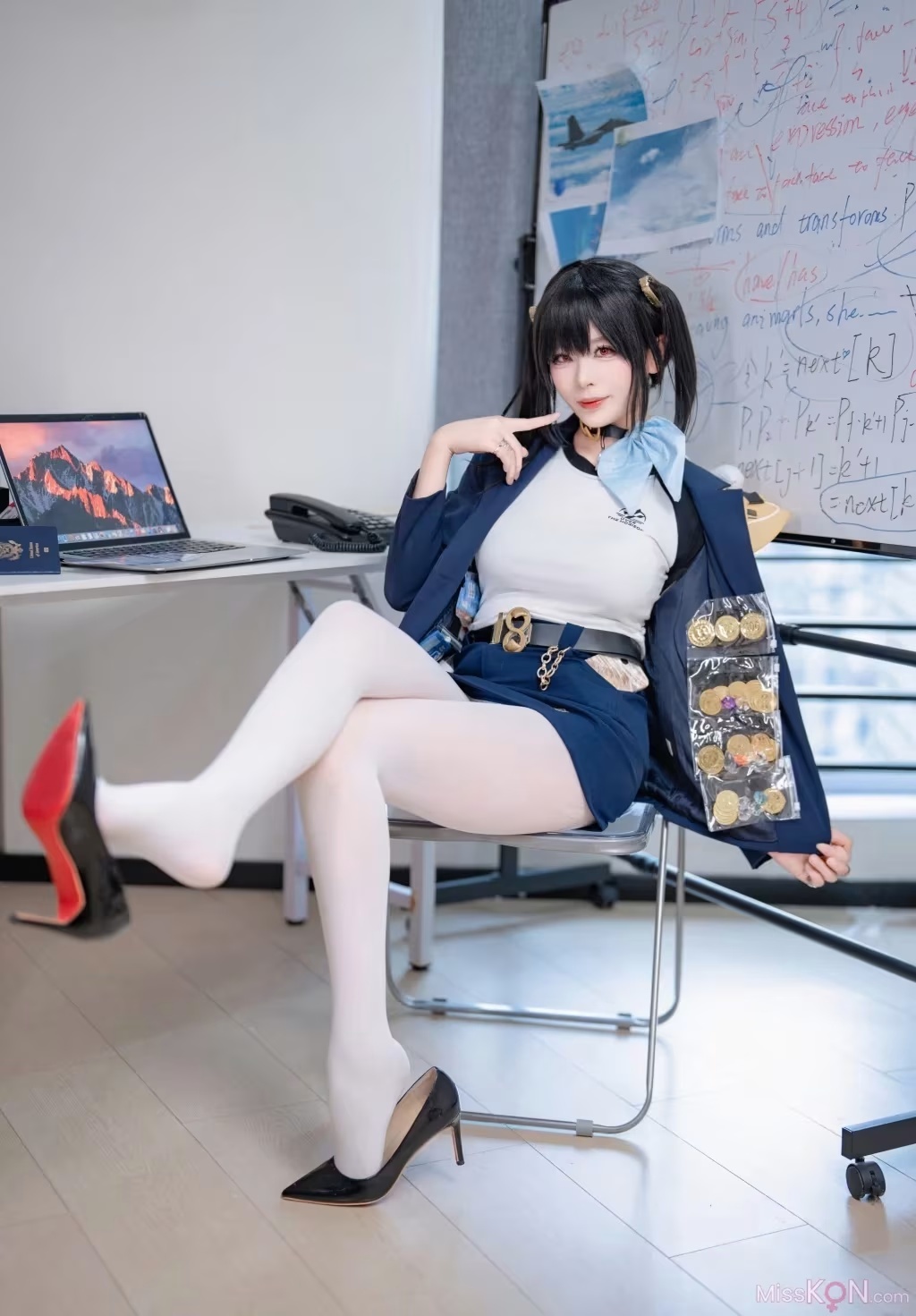 軒蕭學姐Cosplay勝利女神索拉(4)