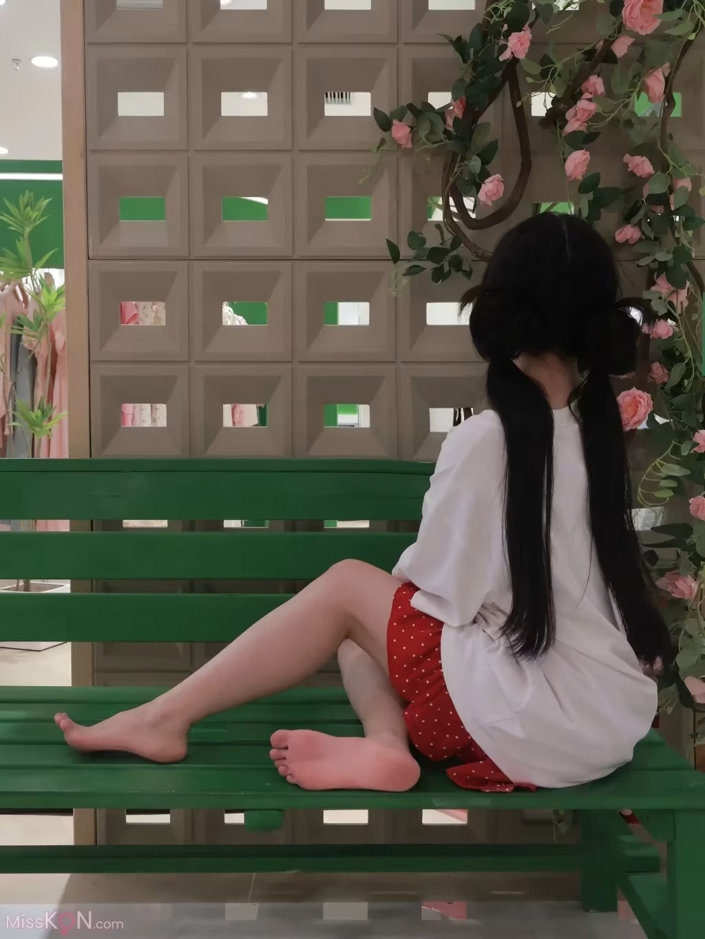 小羊蛋卷： 創意園+操場學妹+超市雙丸子 (21 photos) - ( Page 1 / 2 )(8)