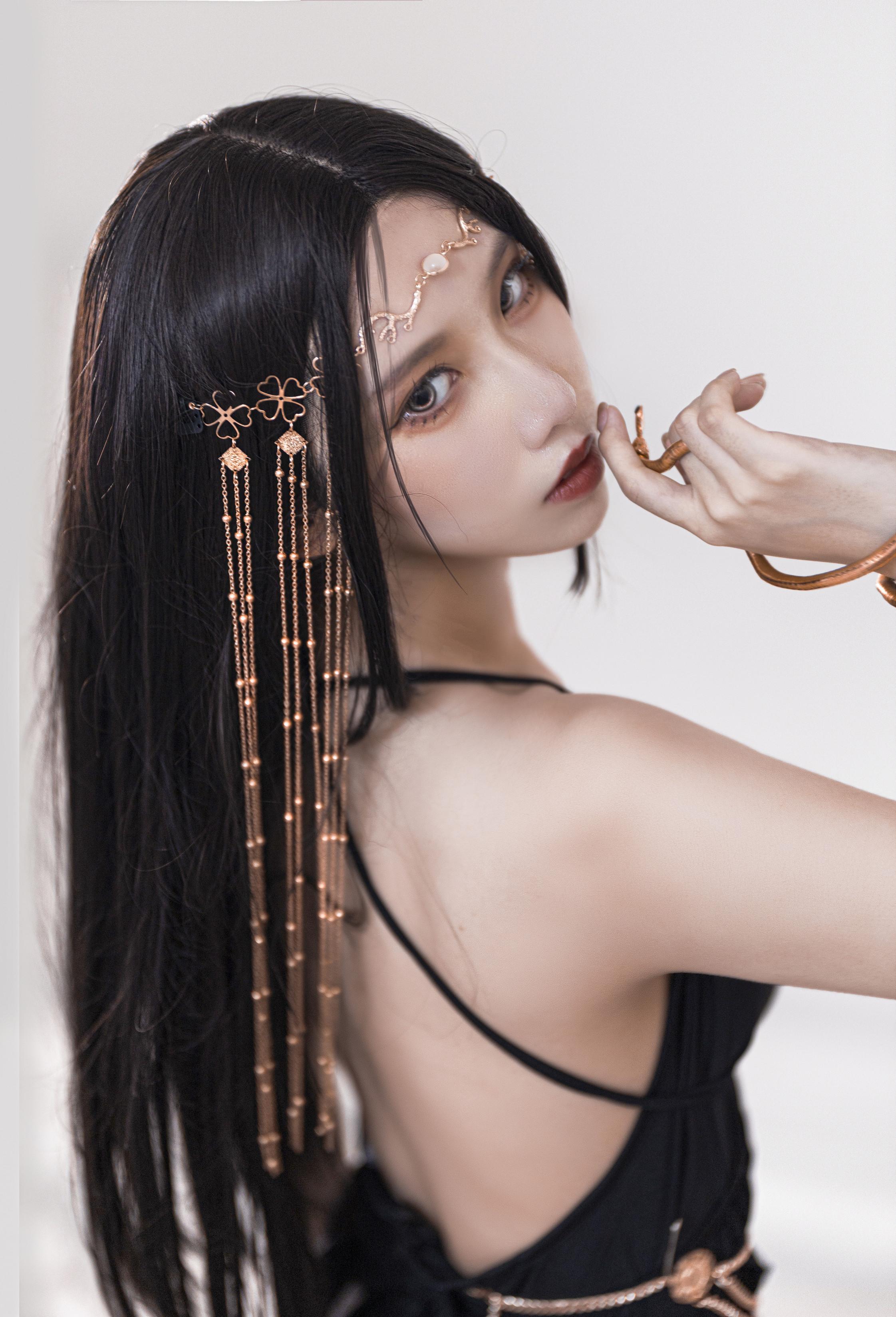 果咩酱w《黑色礼服》诱惑丁字裤若隐若现(20)