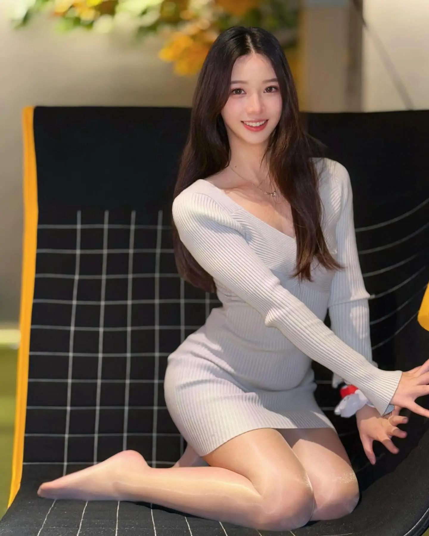 「Miko涟」各种惹火美奶照 谁受得了(22)