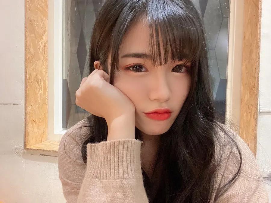 衣琳 白嫩美腿一眼望去...非常诱人(7)