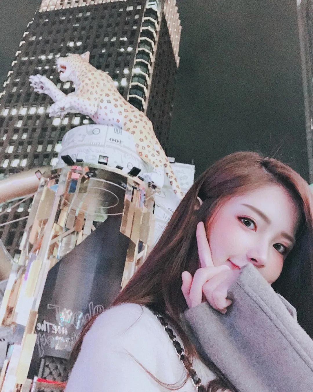 ERIKA 极致诱惑！身材相当姣好 网友看了很可以(8)