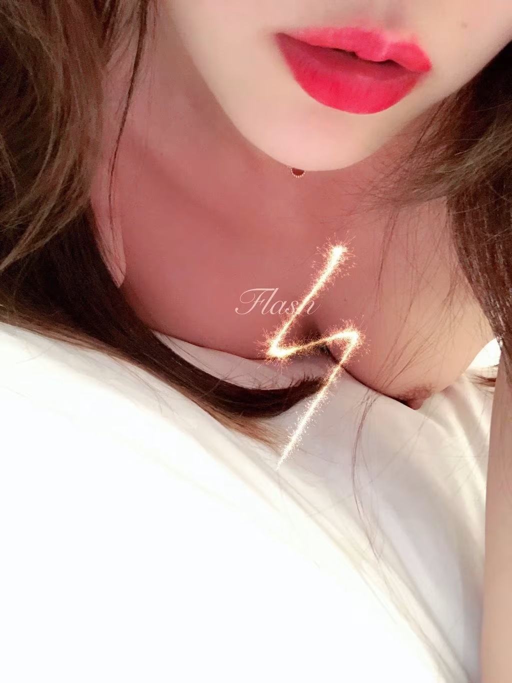[OtherXXX] Flashhotwife閃爺: 極品人妻露出3P野戰，展現極致反差魅力(131)