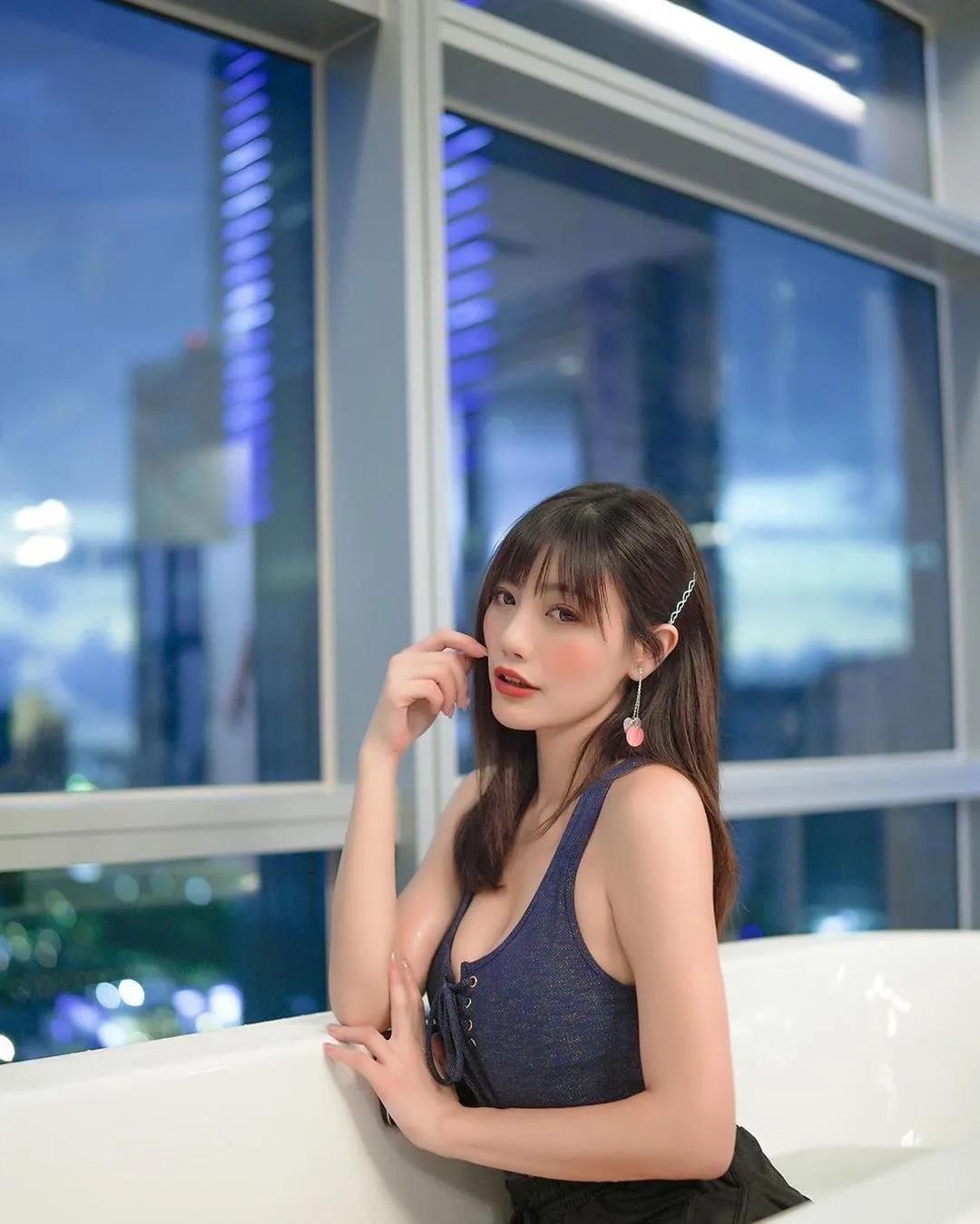 陈葳 超凶身材一看震惊！网暴动：想坏坏(9)