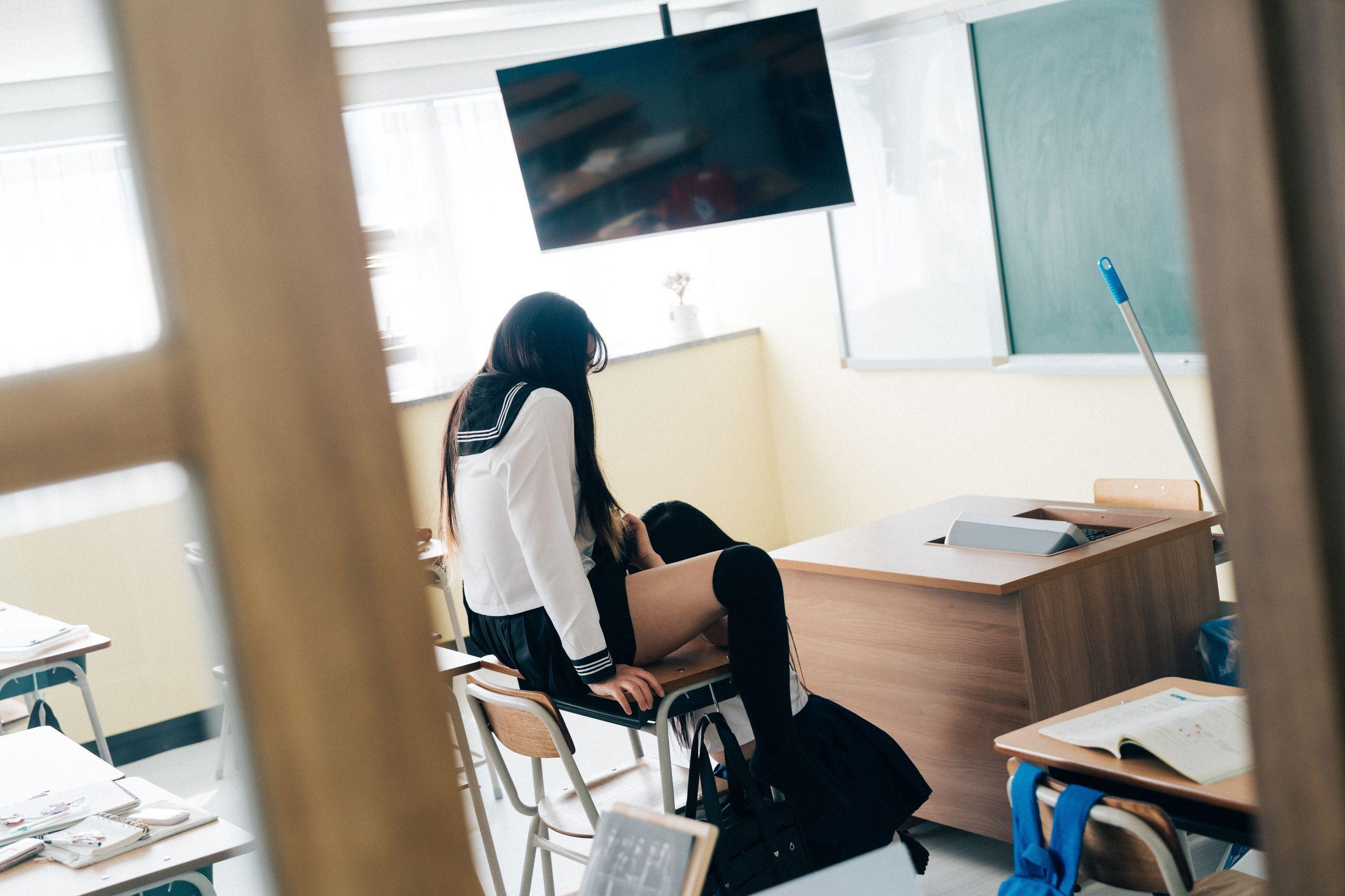 [Loozy] Zia (지아) x Sonson (손손): Bitch Academy Hard (195 photos )(173)