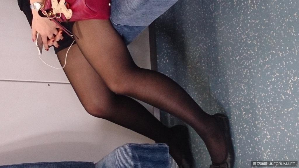 陶醉中的正妹(5)