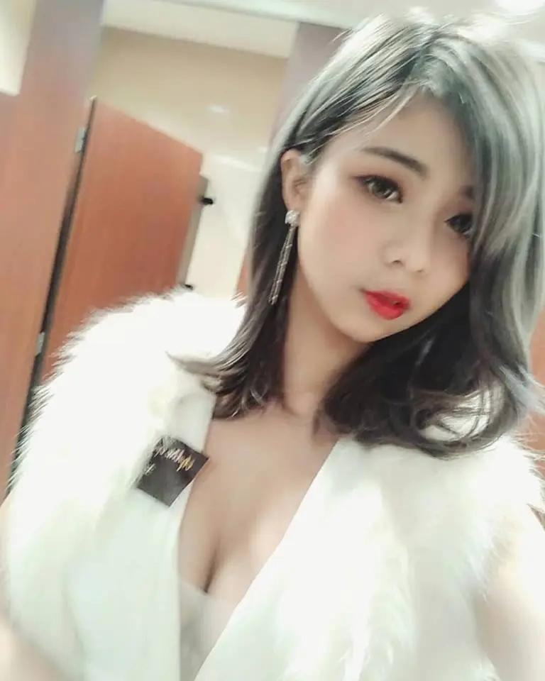 内衣下的火辣美体！「小米恩Ｍina」就快晃出巨美雪山，绝对不会放过任何男人！(7)