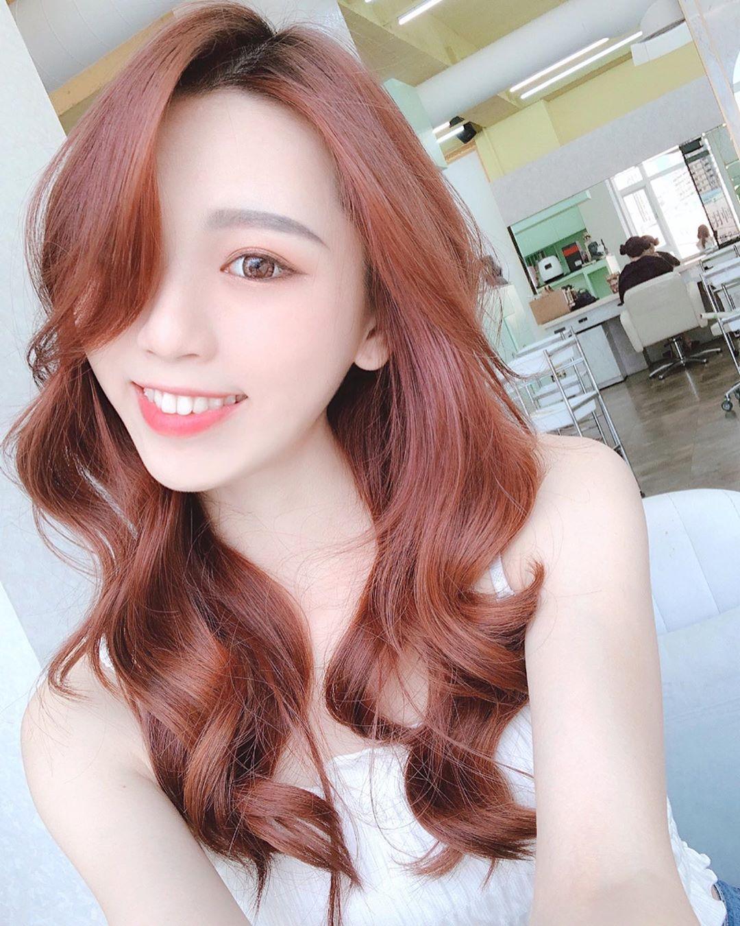 芝榕 沈甸甸乳量装不下...眼睛不知道看哪里好(6)