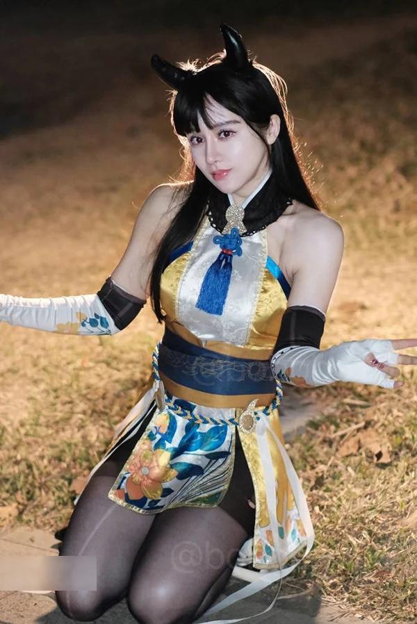 巨乳网红@深圳波多野结衣 尺度诱惑视图(27)