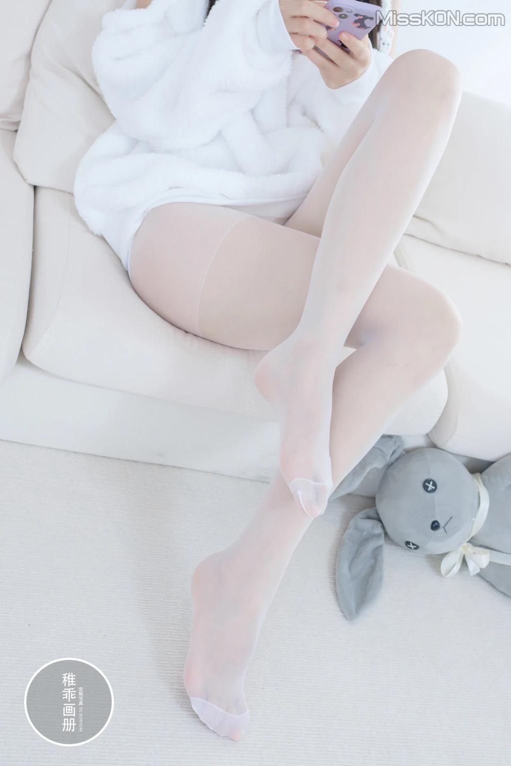 Coser@稚乖画册: 晴空 夜夜 白丝双马尾 (80 photos )(18)