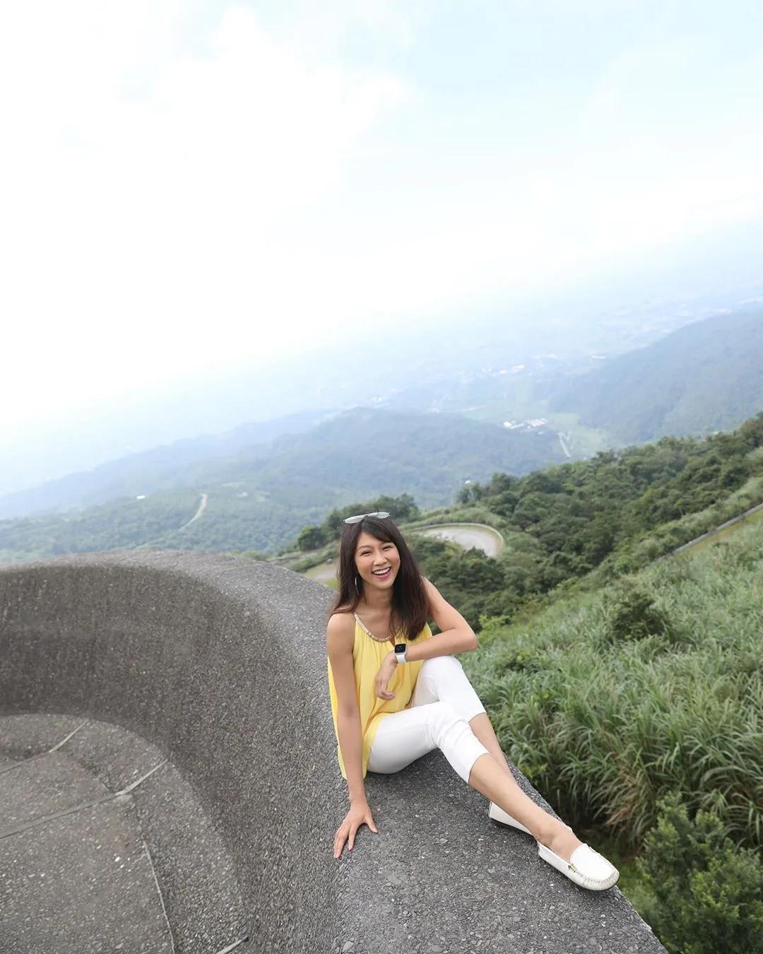 最近小型重机界多了一位女生 丁小羽(13)