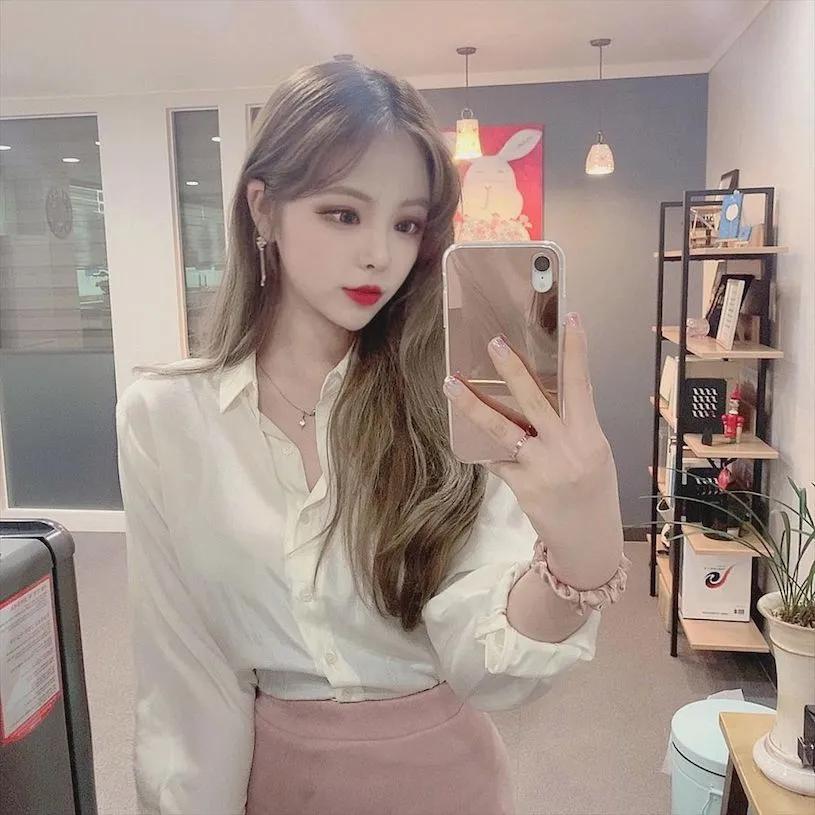 正妹部落客「脸蛋让人恋爱」，「颜值高又白皙」实在极品！-小湿妹图(14)