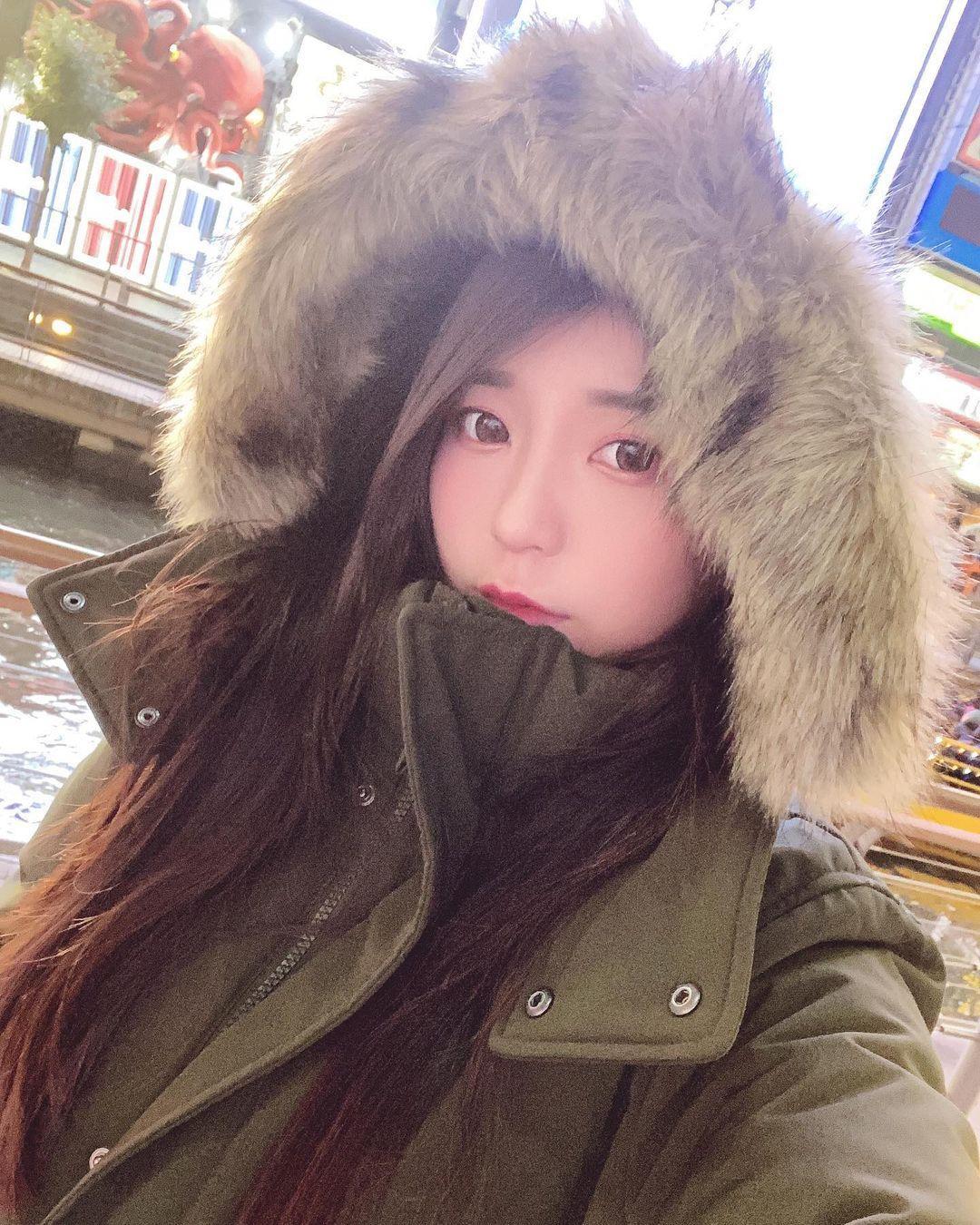 混血文文 无论外型或是身材都相当吸睛(2)