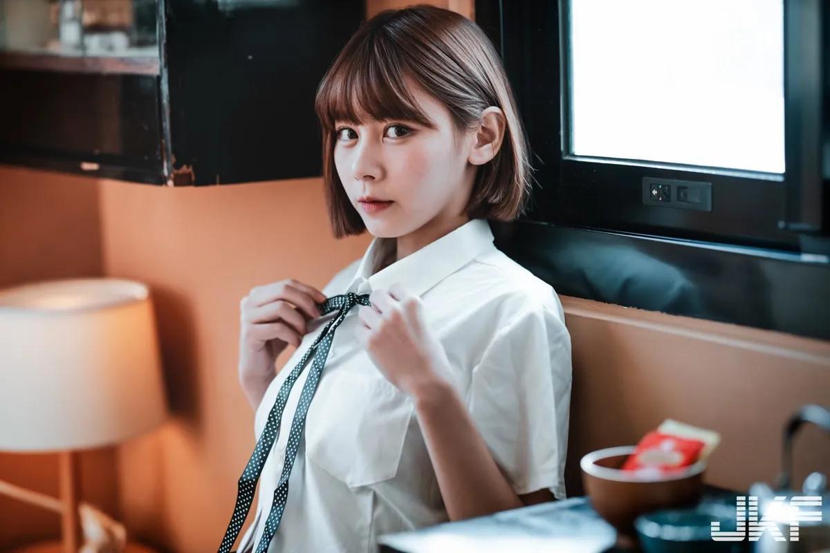 长腿美少女「郭芳岑」的诱惑视角，看书时的「诱惑美尻」曝光了！(103)