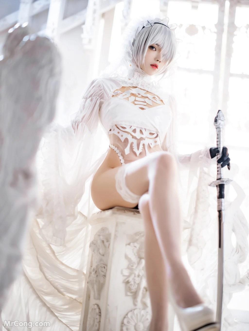 Coser@桜桃喵 Vol.166: 2B花嫁 (69 photos)(54)