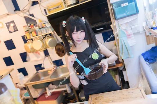 「工口系美少女」不穿衣服跟你玩VR！过度刺激的肢体接触打开你的感官极限！-小湿妹图(24)