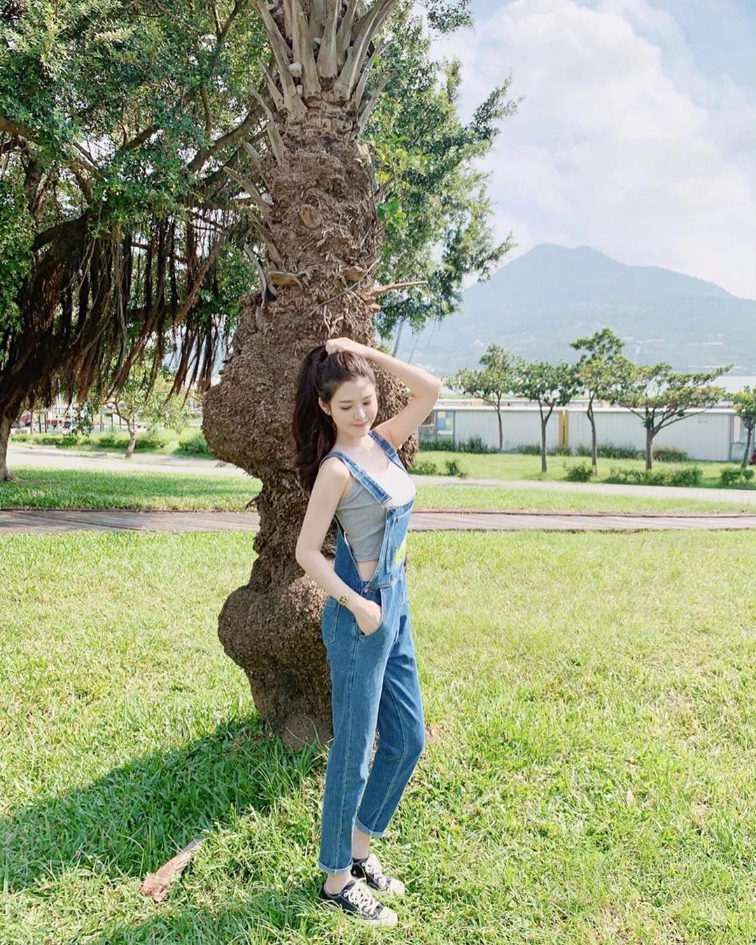 好久没来看你们了 捷克论坛的会员们中秋佳节愉快 黄榕(10)